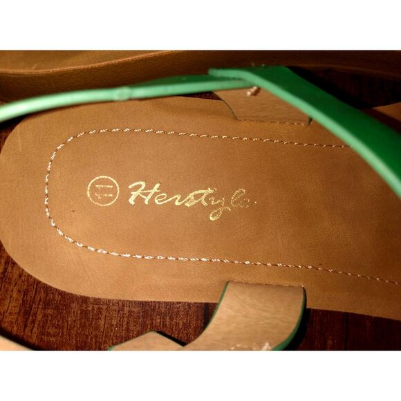 Herstyle Strappy Green Sandal Flats Size 11 - Picture 5 of 5